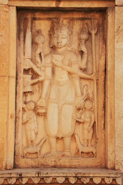 墙上装饰雕刻，Raniji ki Baori, Bundi, Rajasth