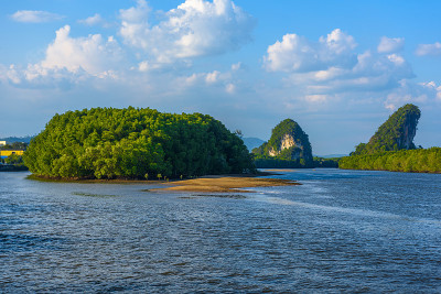 甲米镇，泰国，河湾北南甲米岛和r