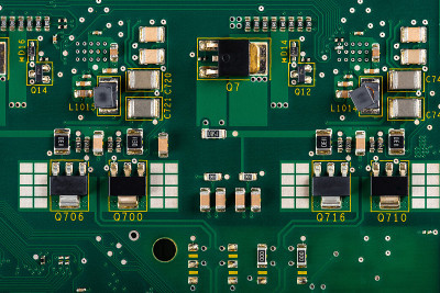 PCB上的电子元件