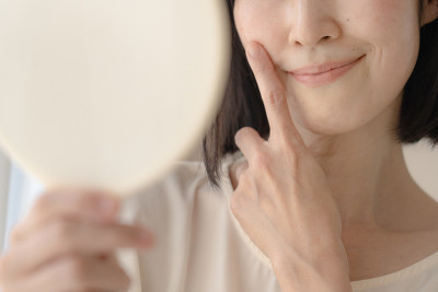 女性皮肤护理的形象