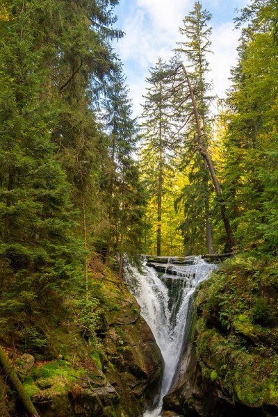 Kochel Falls in Wodospad Szklarki, Krkonose Mounta