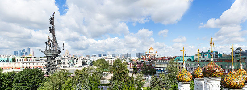 莫斯科市中心，彼得大雕像，救世主基督сathedral