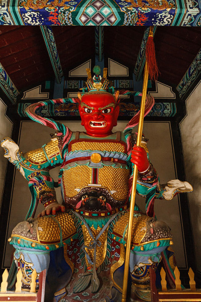 魔鬼化身的神