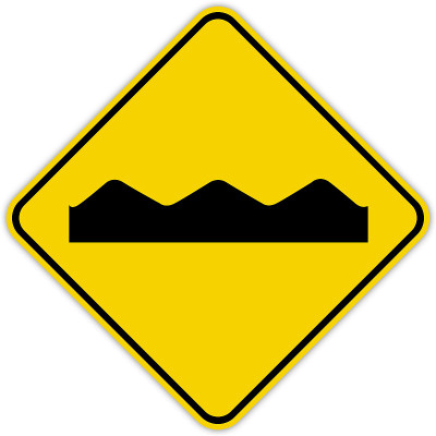 魁北克和加拿大的路标:崎岖的道路