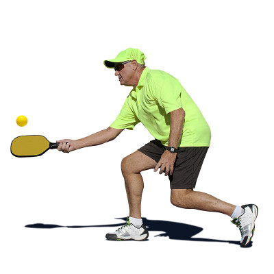 Pickleball动作-资深男性球员打正手