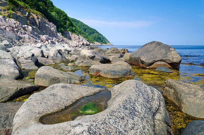 田园诗般的瑞典海岸