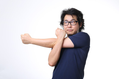 拉伸