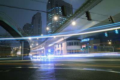 公路夜灯