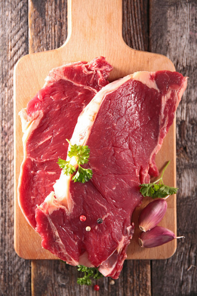 生牛肉