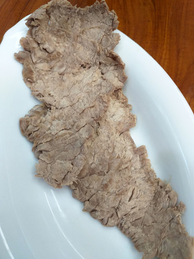 印度尼西亚食品-捣碎的牛肉用来做登登巴拉多