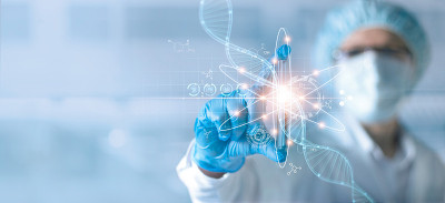 科学和医学，科学家或卫生保健研究员拿着试管和分析数据DNA基因转移和基因治疗疾病的治疗和预防在科学化