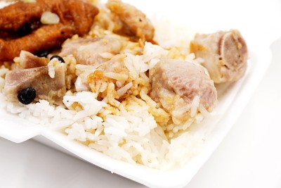 清蒸鸡爪排骨饭