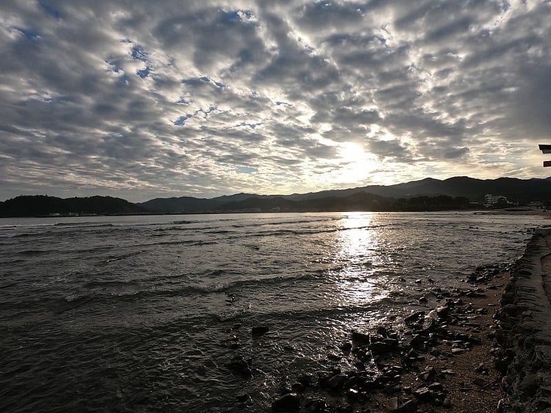 青岛岛的海岸景色