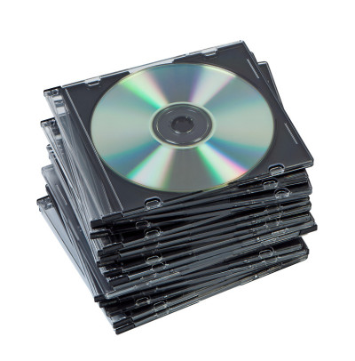 在盒子中堆叠CD光盘隔离。