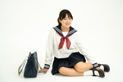 女高中生