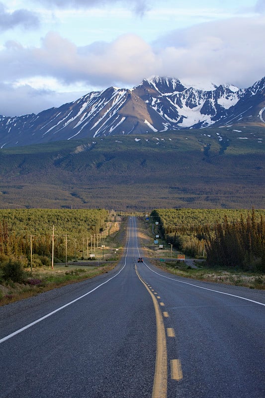 路和山