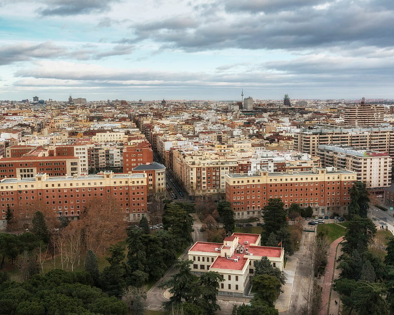 马德里观景台(Faro de Moncloa)，西班牙。