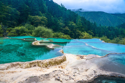 Huanglong谷