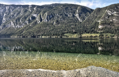 Bohinj湖。斯洛文尼亚。