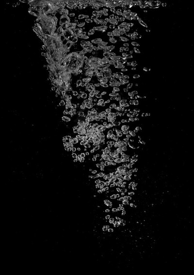 水下溅