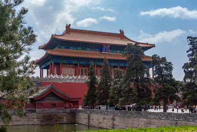 中国北京紫禁城神威门。