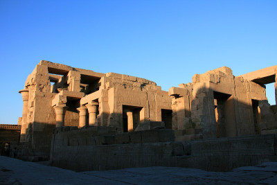 Kom Ombo神庙的日出