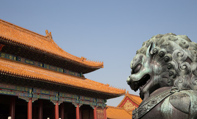 紫禁城的中国龙雕像。中国,北京