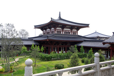 2014年5月10日，河北省唐山市兴国寺佛教建筑景观