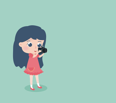 小女孩在拍照