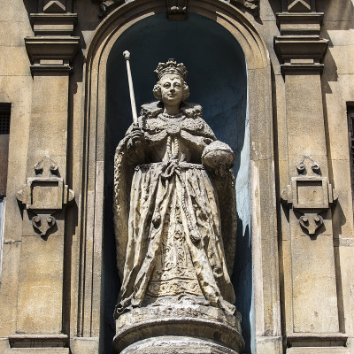 英国伦敦伊丽莎白女王一世雕像