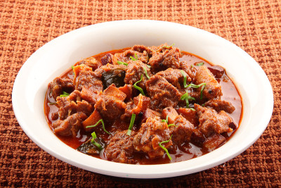 羊肉烤。