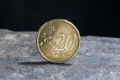 20欧分，2002年西班牙。