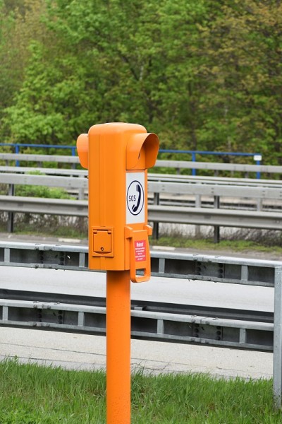 高速公路紧急电话
