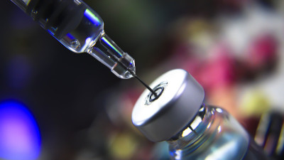 试验疫苗冠状病毒研制小瓶剂量流感注射药物针头注射器，医学概念接种疫苗皮下注射治疗疾病护理医院预防免疫