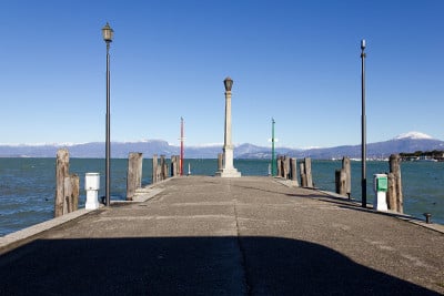 Peschiera del Garda的加尔达湖