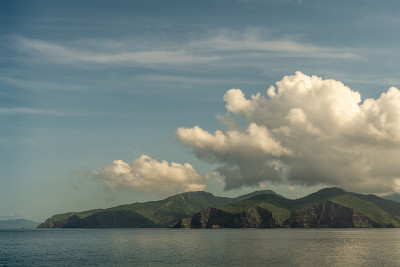 印尼林卡岛南海岸。