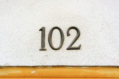 102号