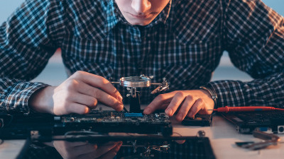 电子工程硬件维护