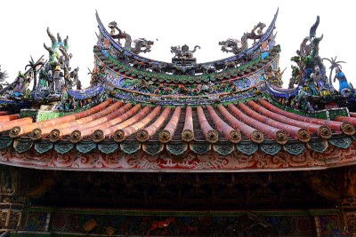 三峡清水祖师寺有精美的雕刻和雕塑