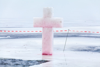 Cross from ice Epiphany