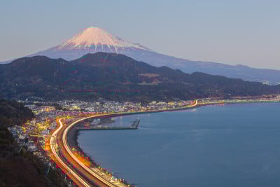 骏河湾和富士山