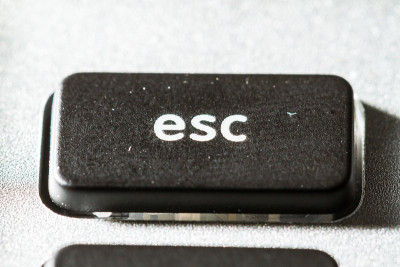Esc按钮