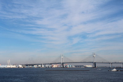 风景日本横滨民atomirai。横滨海湾大桥。