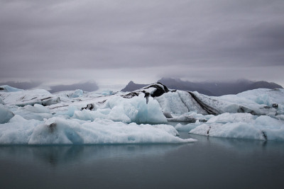 冰岛冰川泻湖，Jokulsarlon泻湖，冬季景观，冷冰山