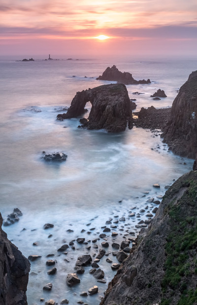 《日落》，《海角》，康沃尔