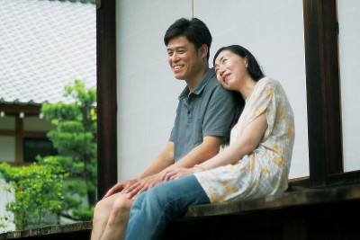快乐的日本夫妇