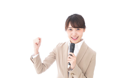 女性成为候选人