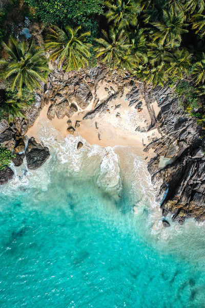 自由海滩秘密海滩在普吉岛泰国