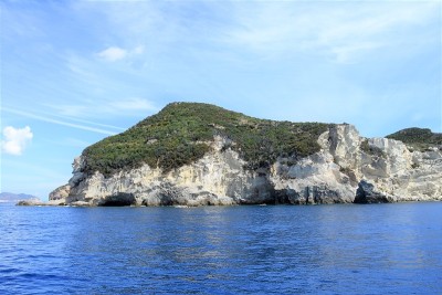 蓬扎岛