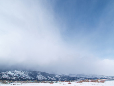 山雪风暴